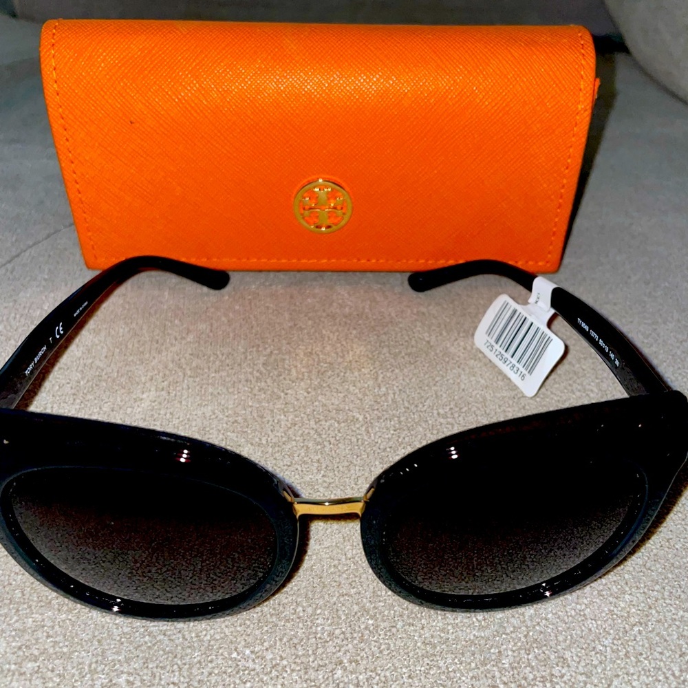 Black Tory Burch Glasses